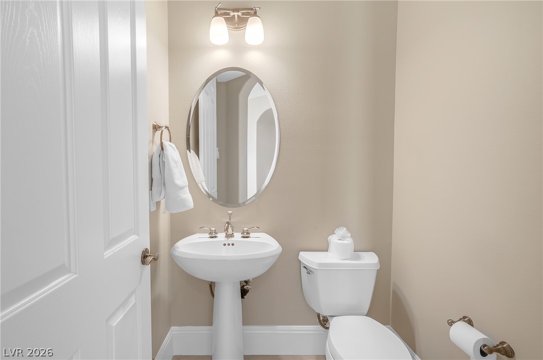 32 Cerchio Basso Henderson NV 89011
