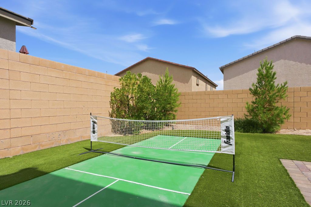9976 Iron Creek Ave Avenue Las Vegas NV 89178