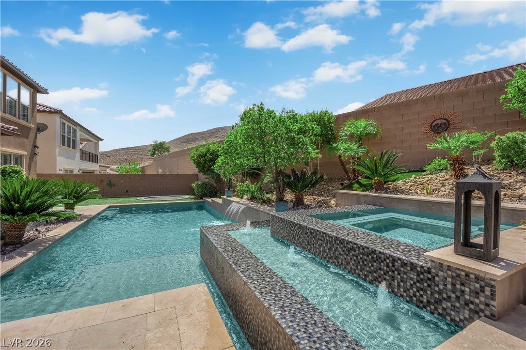 12637 Triangle Reef Court Las Vegas NV 89141