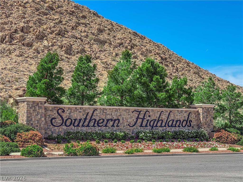 12637 Triangle Reef Court Las Vegas NV 89141