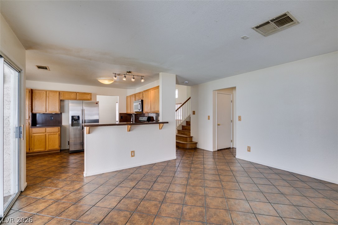 6804 White Lakes Avenue Las Vegas NV 89130