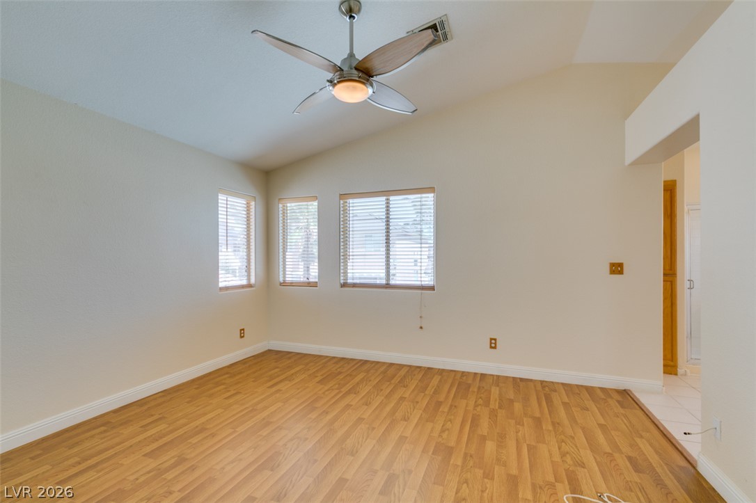 6804 White Lakes Avenue Las Vegas NV 89130