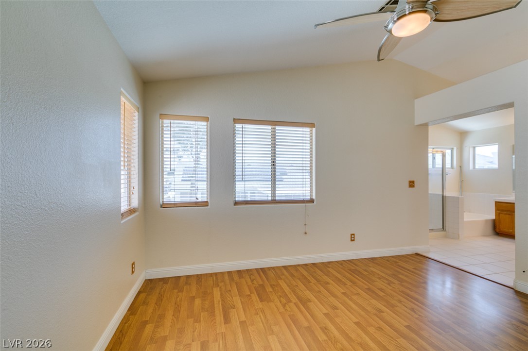 6804 White Lakes Avenue Las Vegas NV 89130