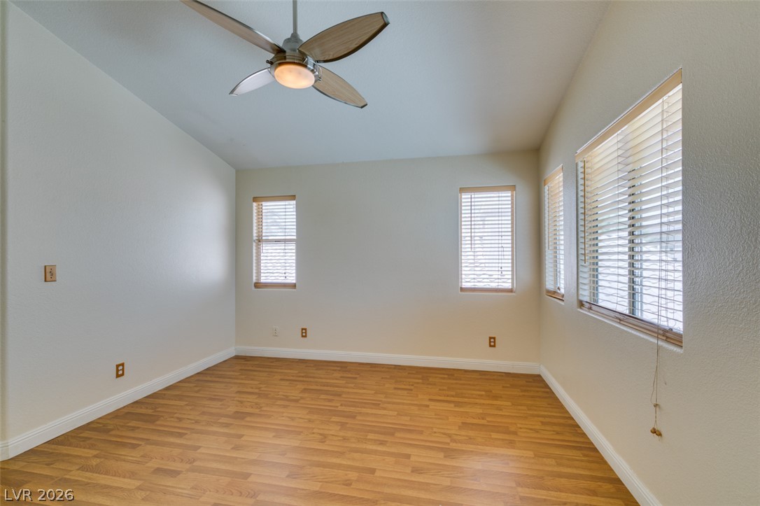 6804 White Lakes Avenue Las Vegas NV 89130