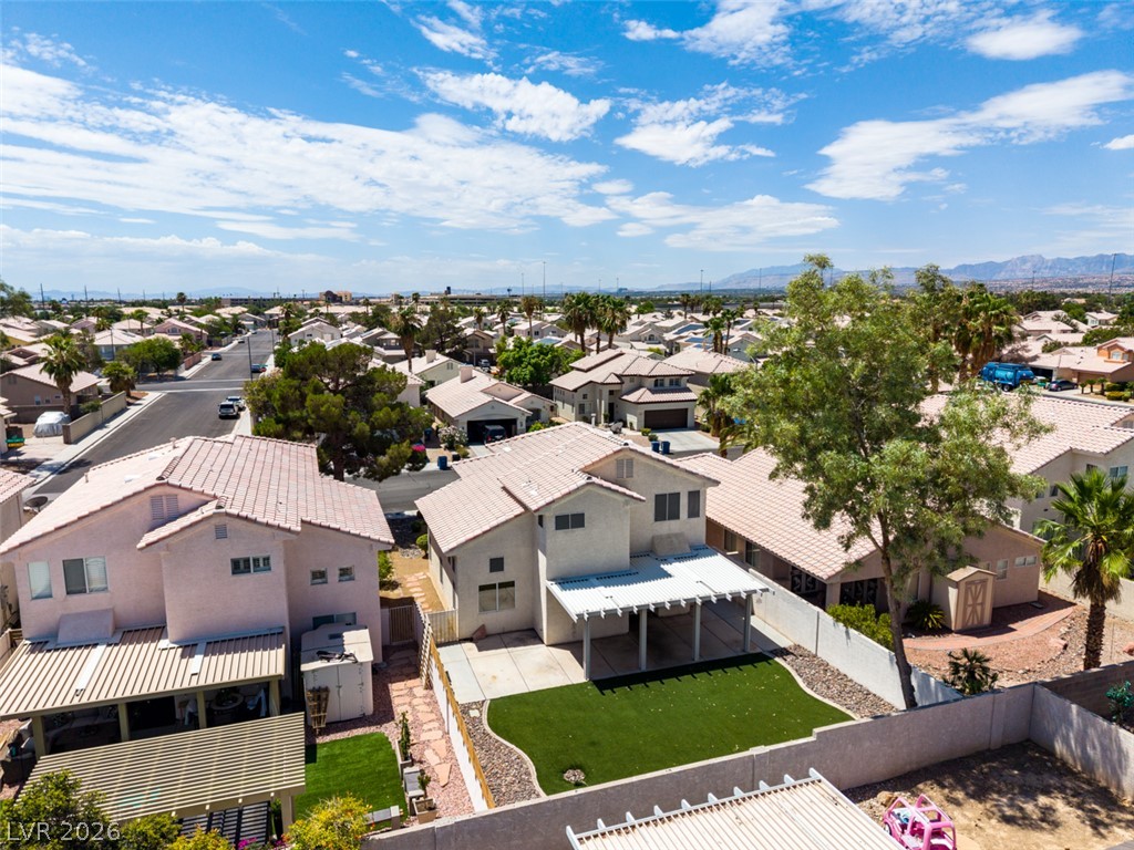 6804 White Lakes Avenue Las Vegas NV 89130