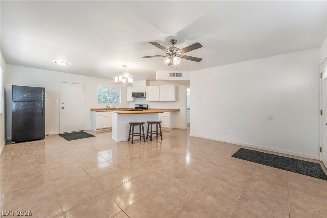 5056 Marin Street Las Vegas NV 89122