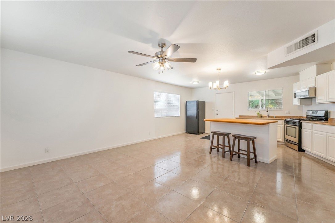 5056 Marin Street Las Vegas NV 89122