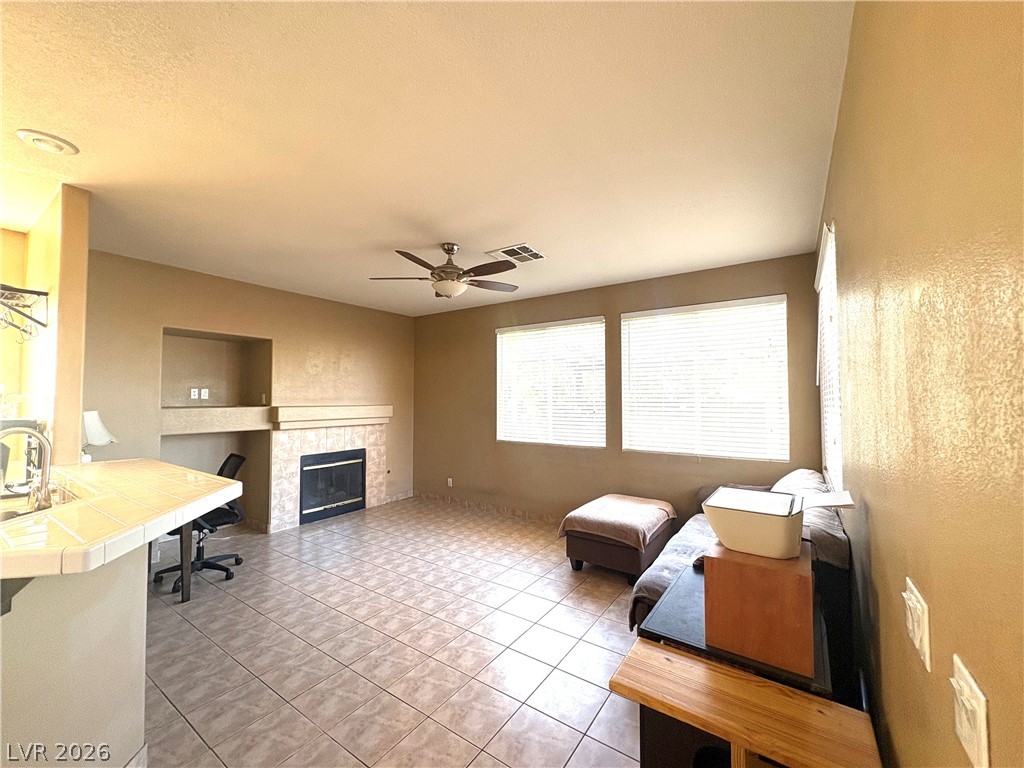 9644 Towngate Avenue Las Vegas NV 89129