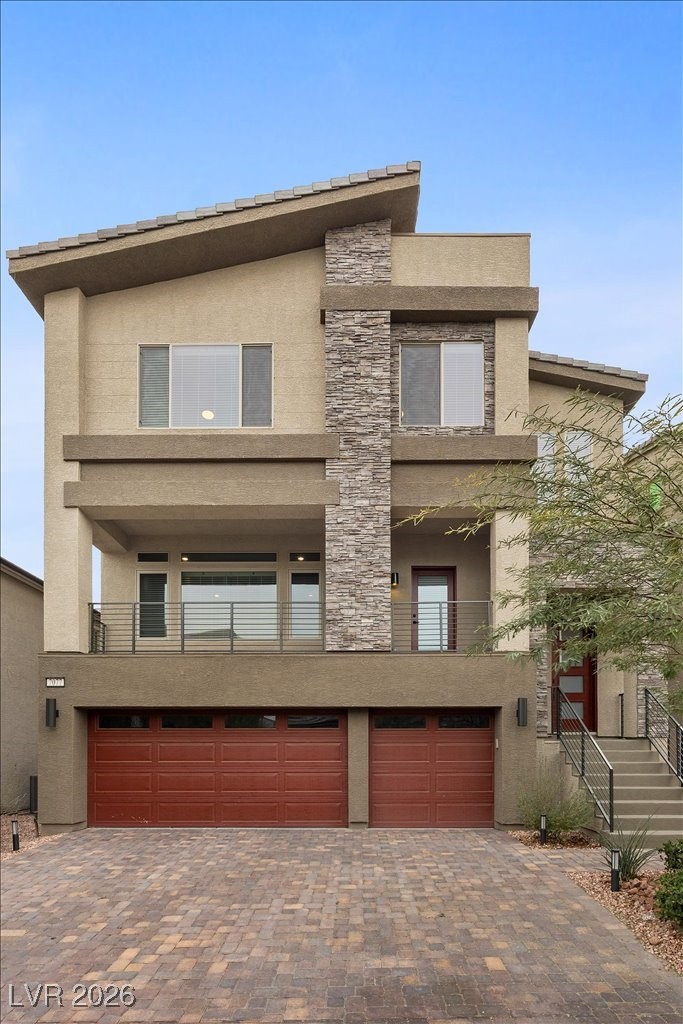 7077 Sunland Hills Avenue Las Vegas NV 89113