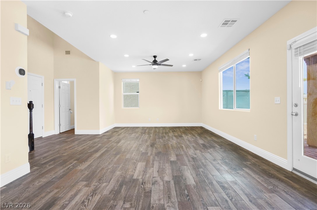 948 Crescent Falls Street Henderson NV 89011