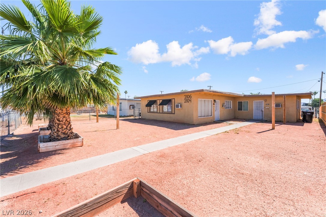 2104 White Street North Las Vegas NV 89030