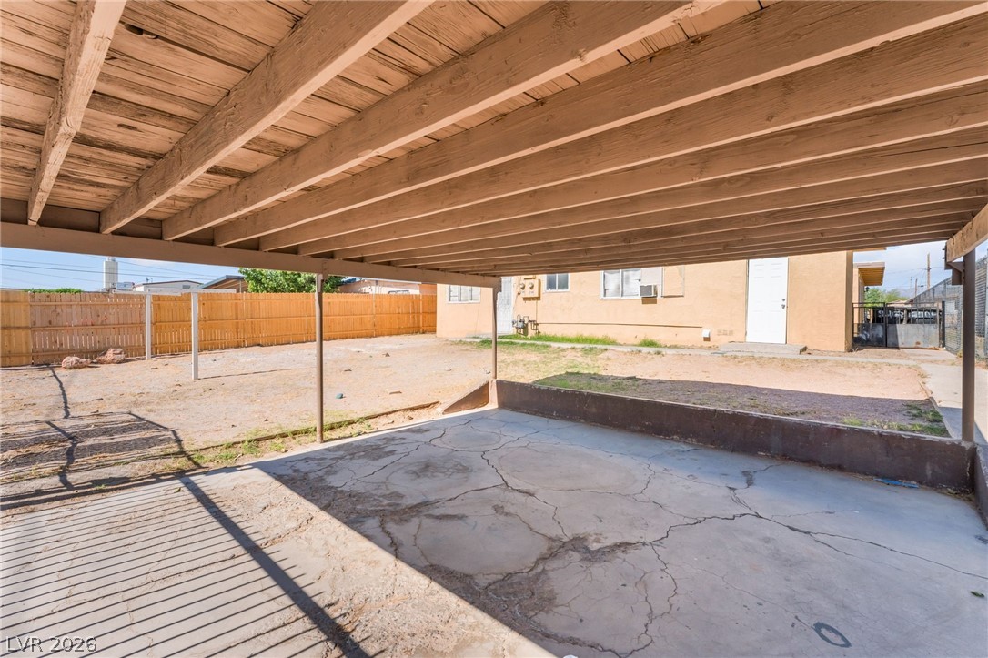 2104 White Street North Las Vegas NV 89030