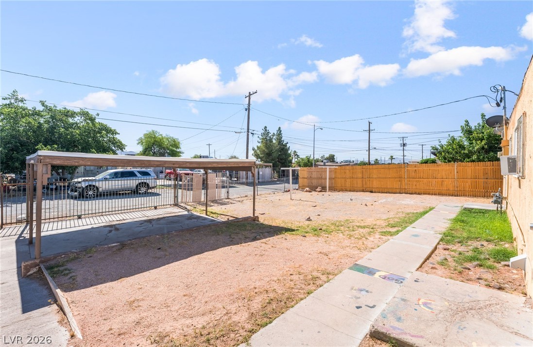 2104 White Street North Las Vegas NV 89030