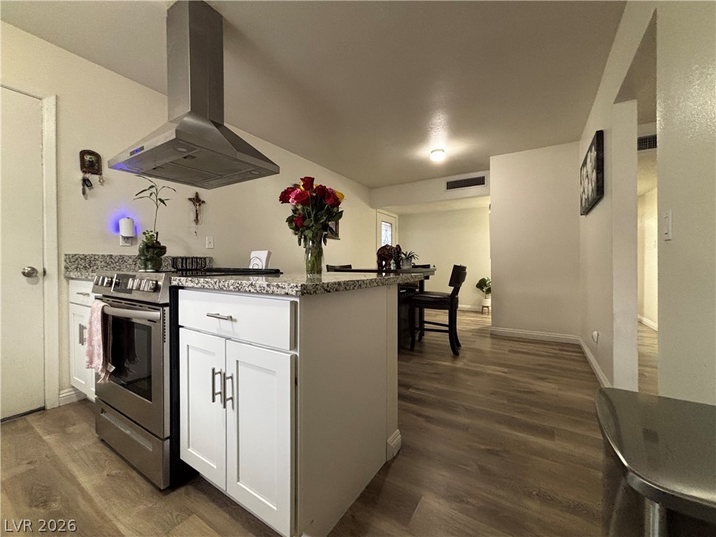 6325 Elton Avenue Las Vegas NV 89107