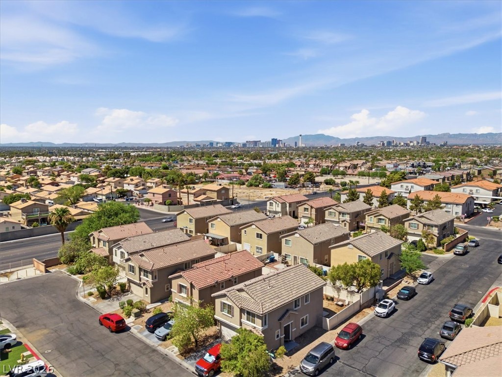 1620 Legato Falls Street Las Vegas NV 89115