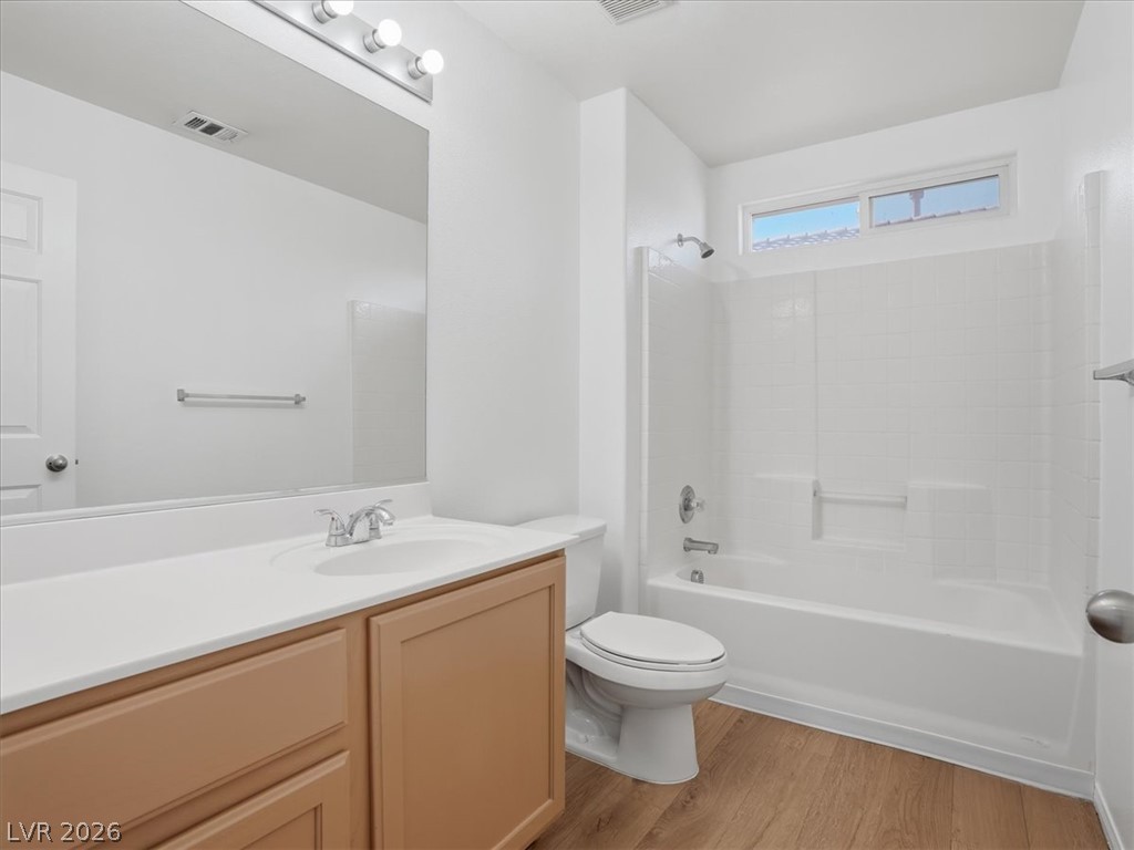 1620 Legato Falls Street Las Vegas NV 89115