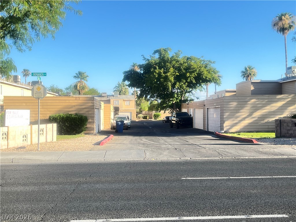 592 Sea Shell Lane Las Vegas NV 89110