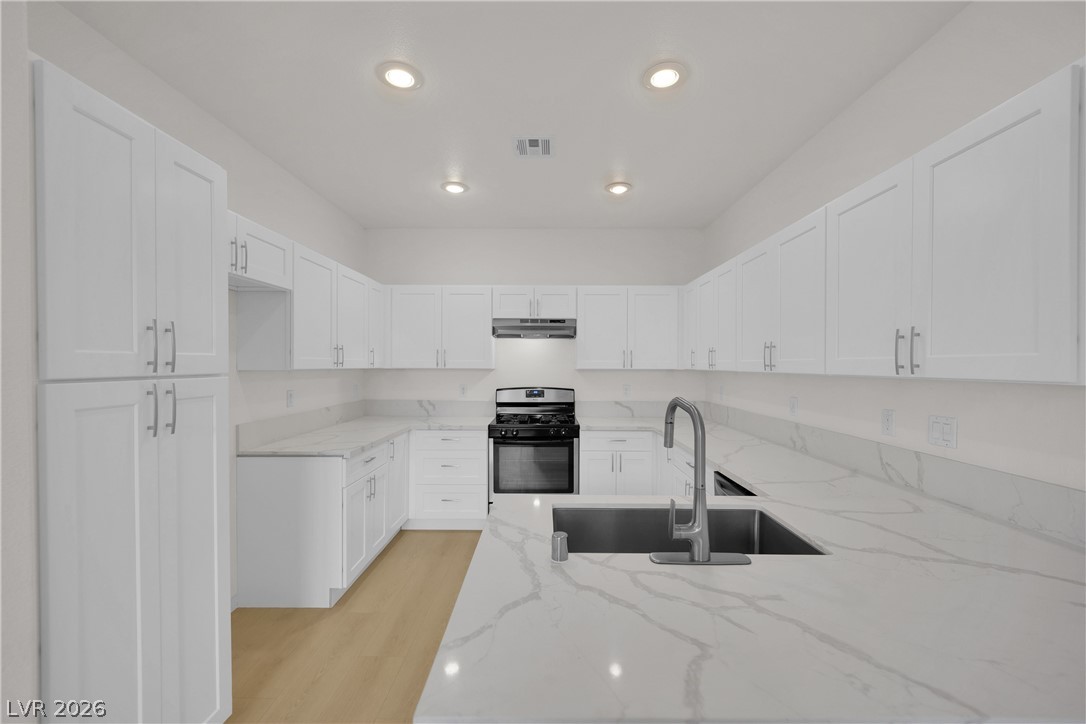 8668 Diamond Sand Avenue Las Vegas NV 89178