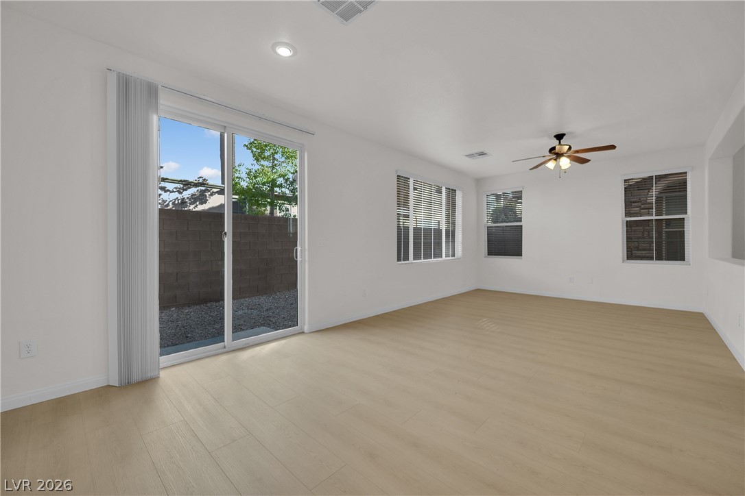 8668 Diamond Sand Avenue Las Vegas NV 89178