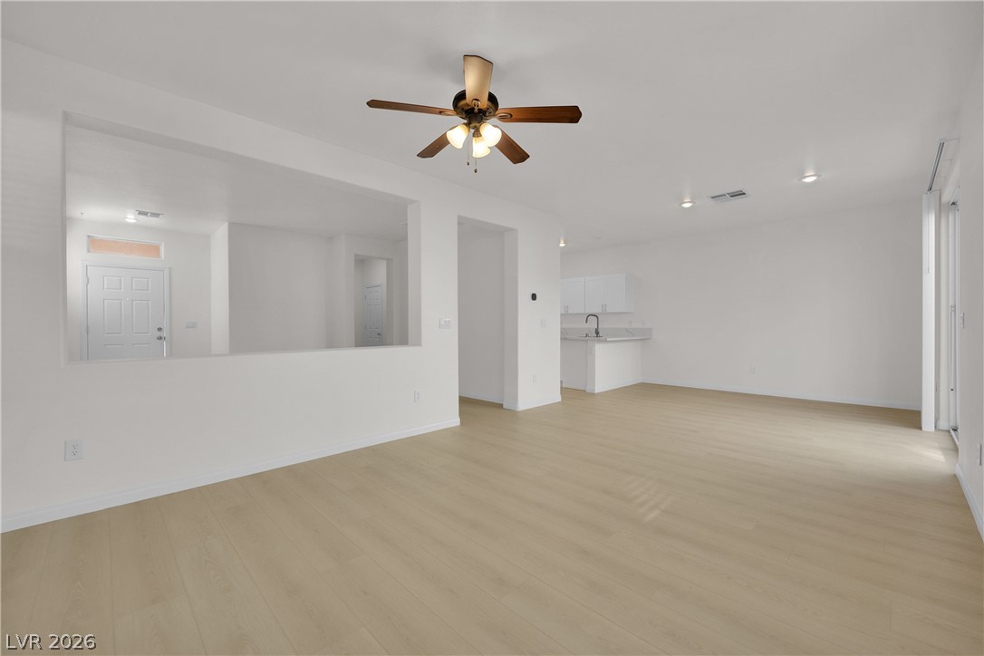 8668 Diamond Sand Avenue Las Vegas NV 89178