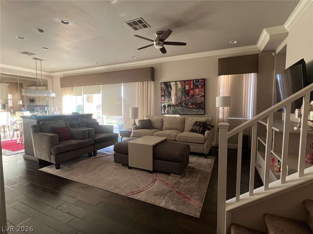 358 Calabria Ridge Street Las Vegas NV 89138