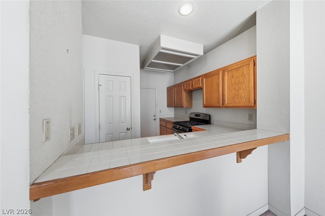 4987 Strauss Drive Las Vegas NV 89146