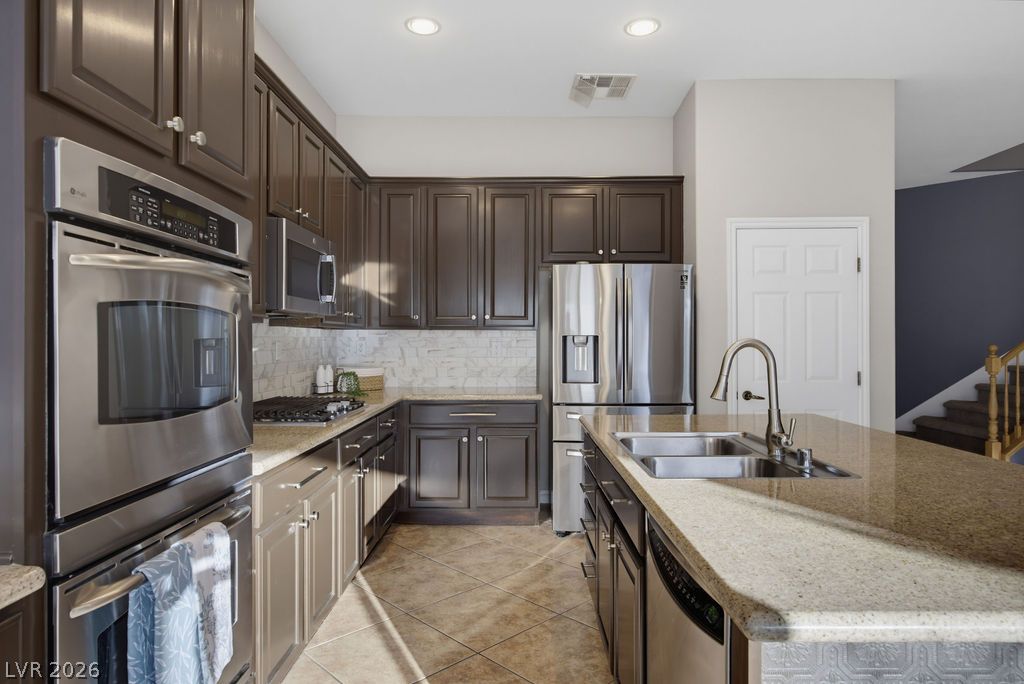 3744 White Lion Lane North Las Vegas NV 89084