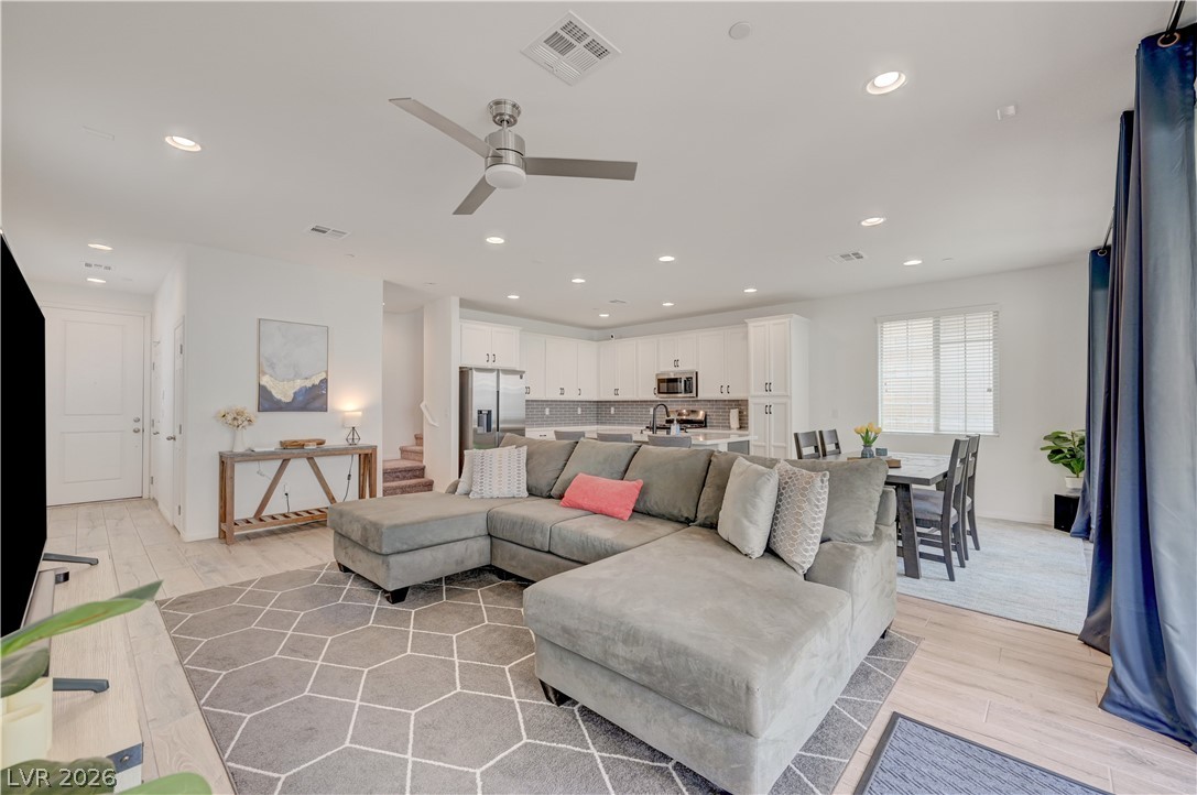 81 Moon Hill Drive Henderson NV 89011
