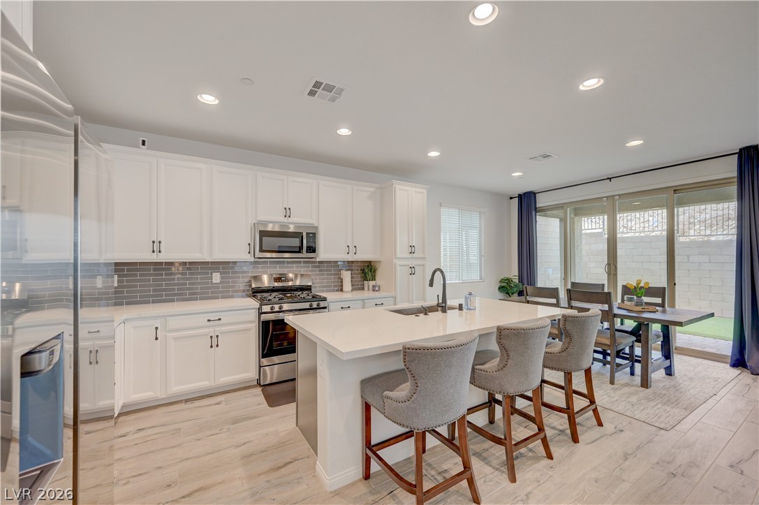 81 Moon Hill Drive Henderson NV 89011