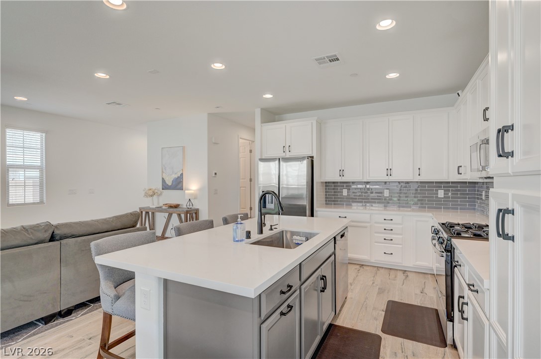 81 Moon Hill Drive Henderson NV 89011
