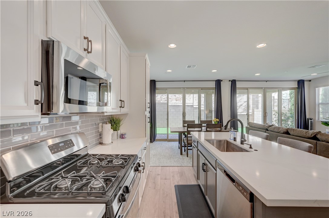 81 Moon Hill Drive Henderson NV 89011