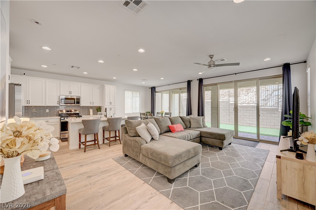 81 Moon Hill Drive Henderson NV 89011