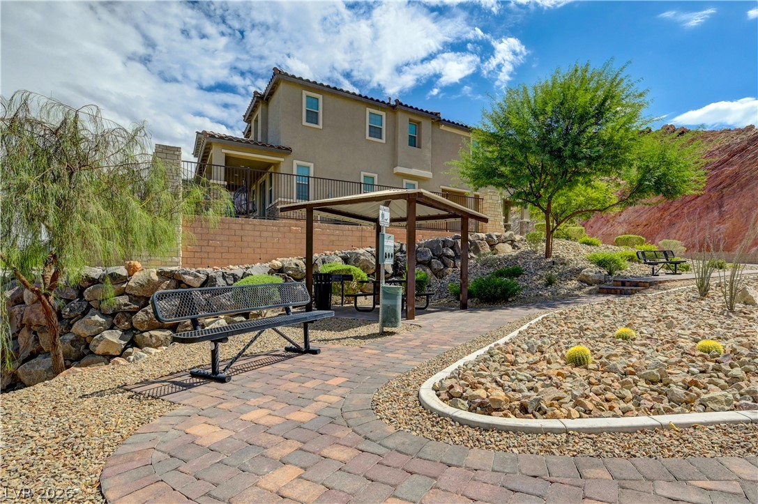 81 Moon Hill Drive Henderson NV 89011