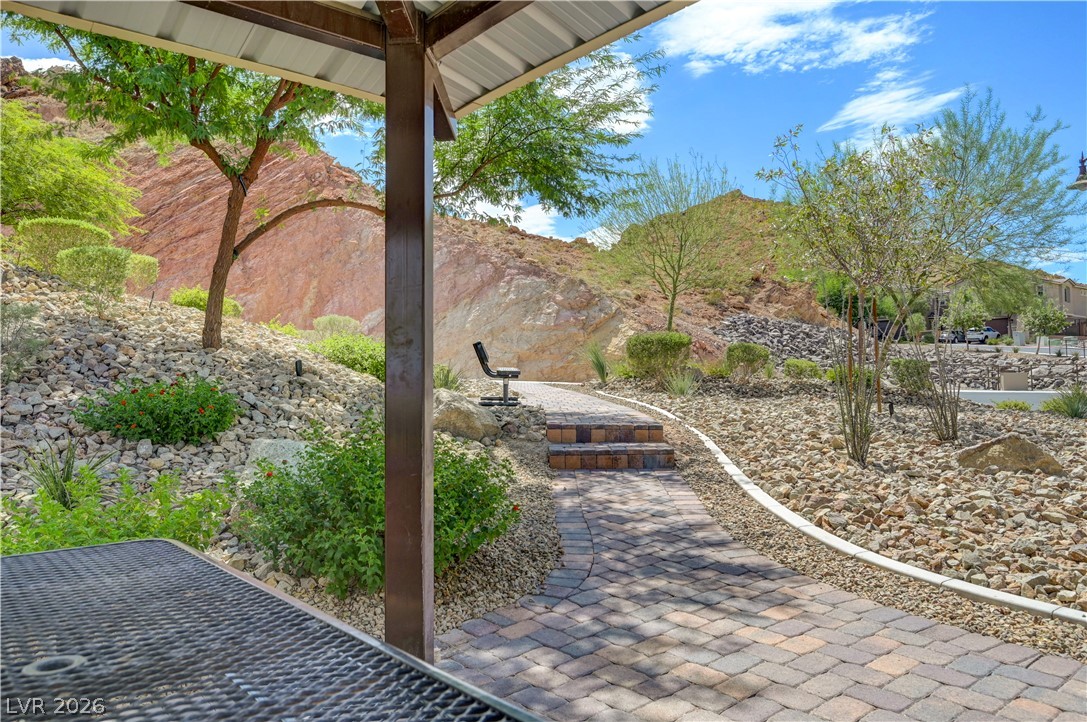 81 Moon Hill Drive Henderson NV 89011