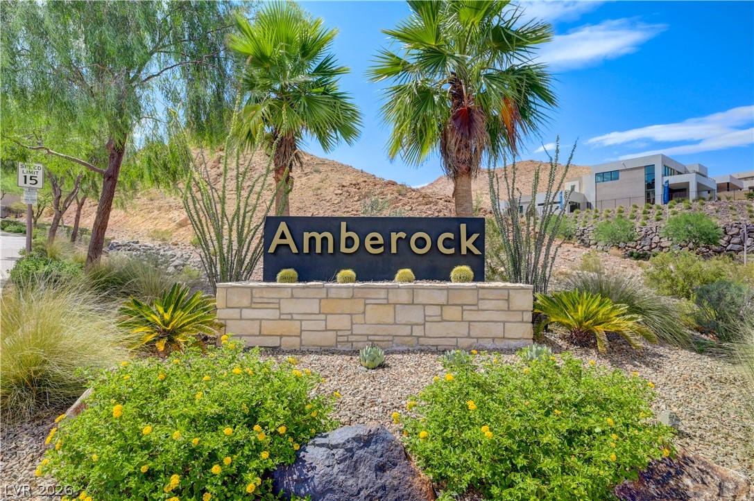 81 Moon Hill Drive Henderson NV 89011