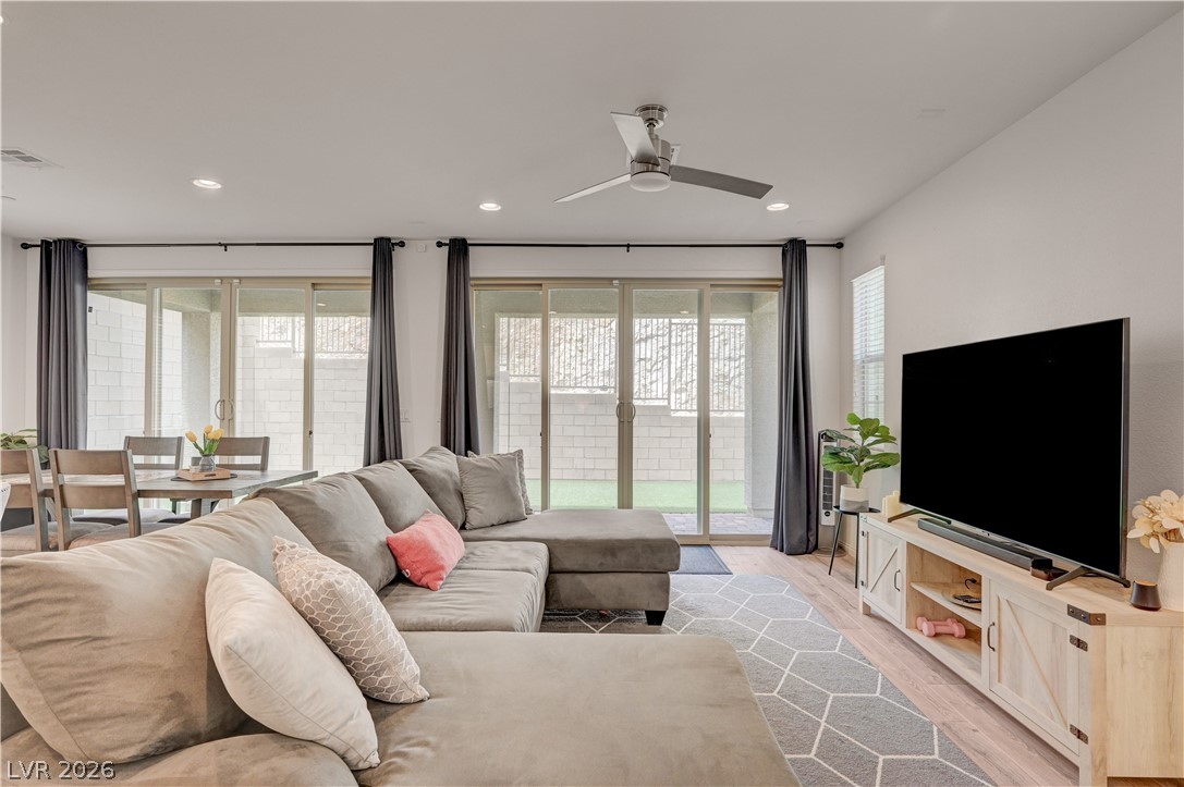 81 Moon Hill Drive Henderson NV 89011
