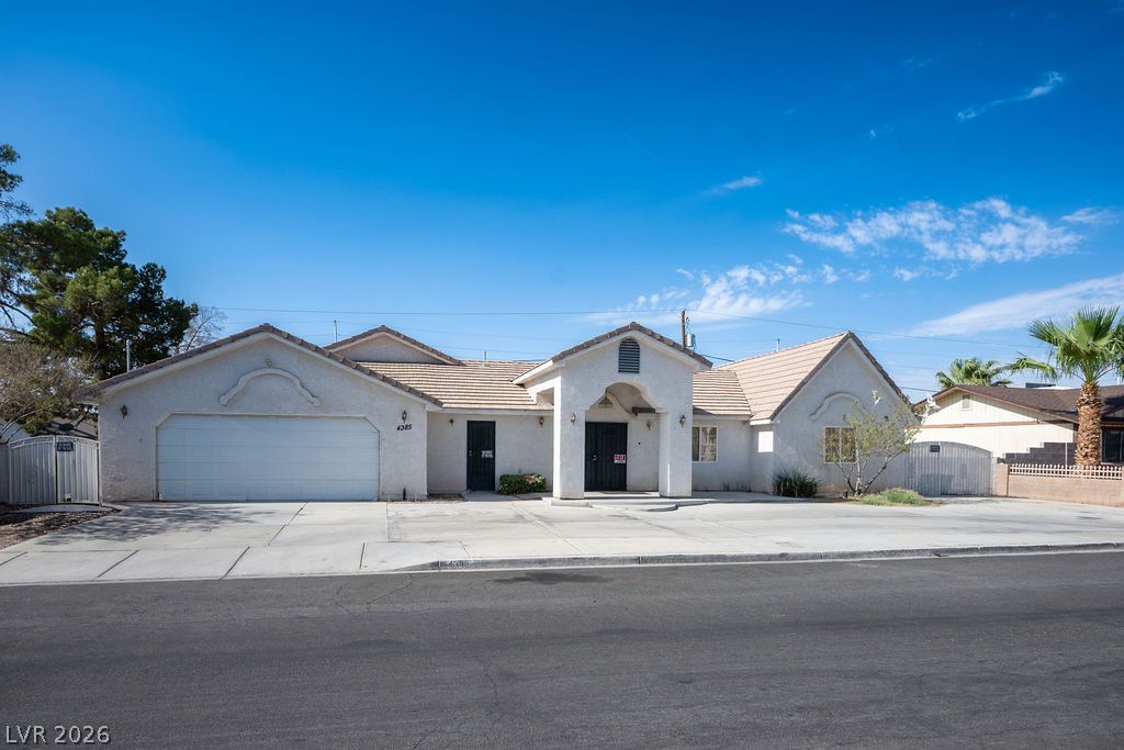 4385 Welter Avenue Las Vegas NV 89104