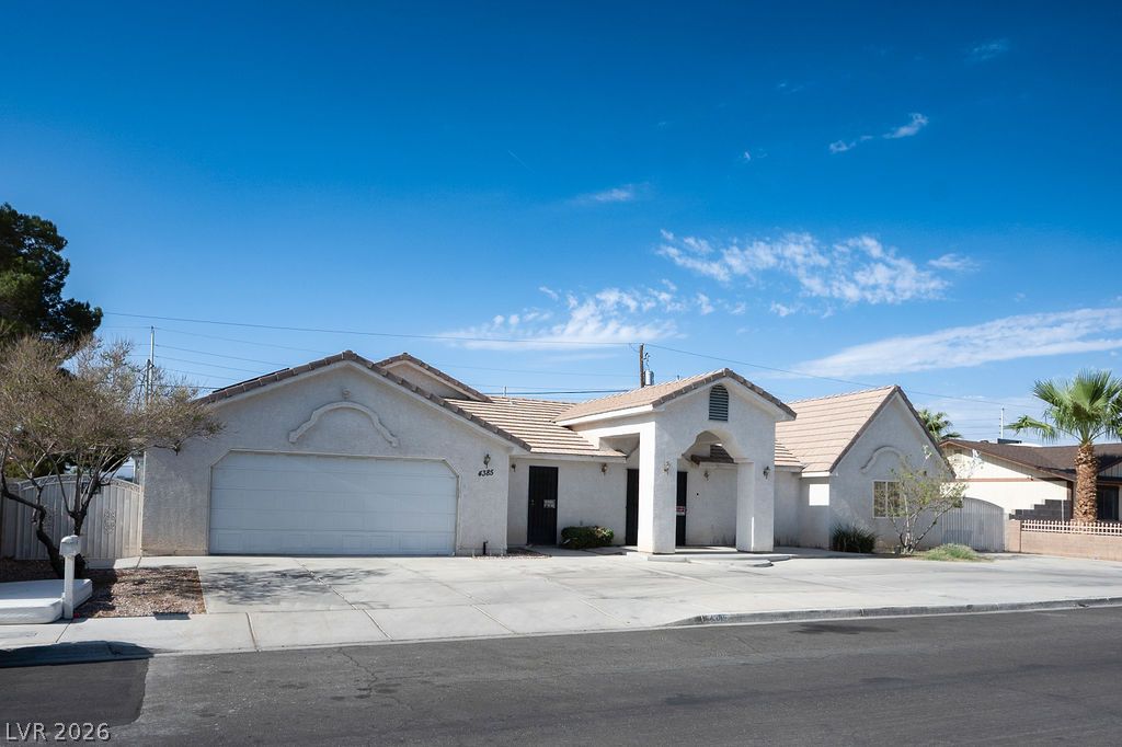 4385 Welter Avenue Las Vegas NV 89104