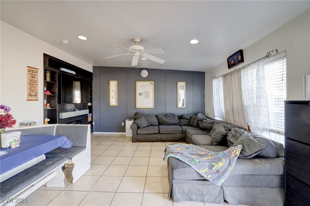 3693 Hilo Avenue Las Vegas NV 89104