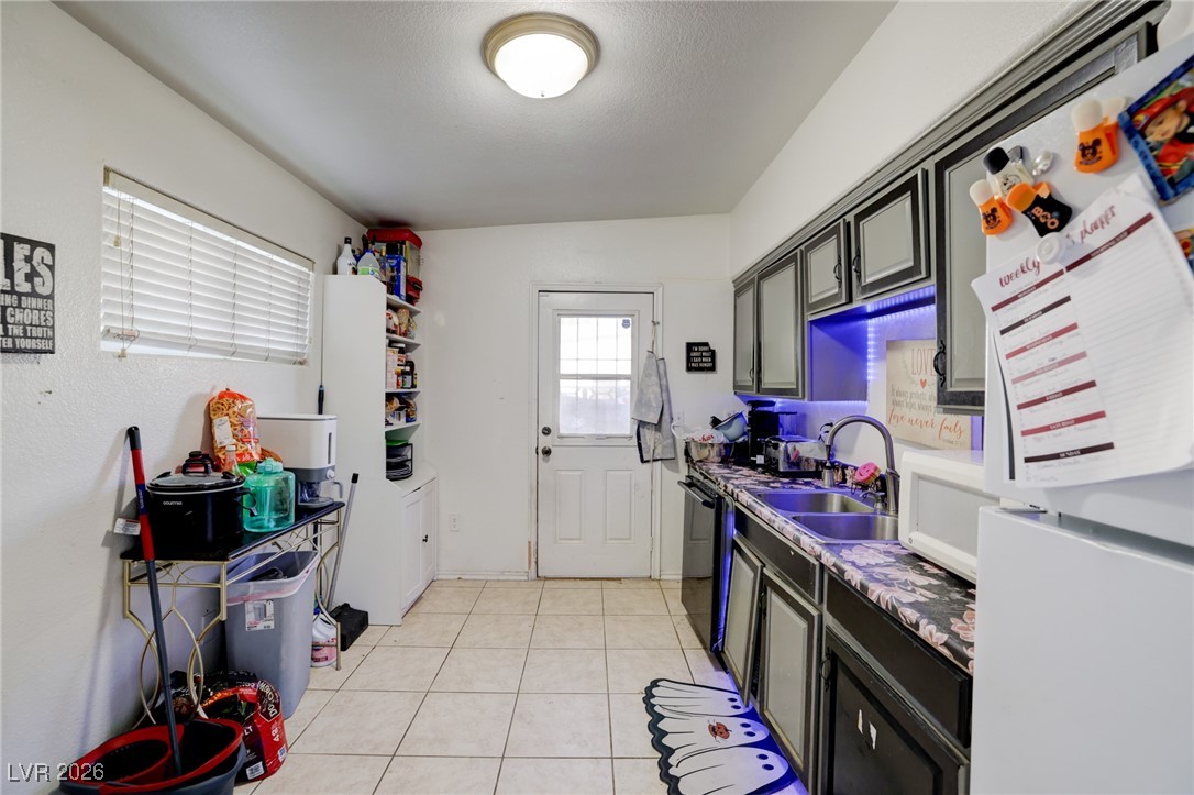 3693 Hilo Avenue Las Vegas NV 89104