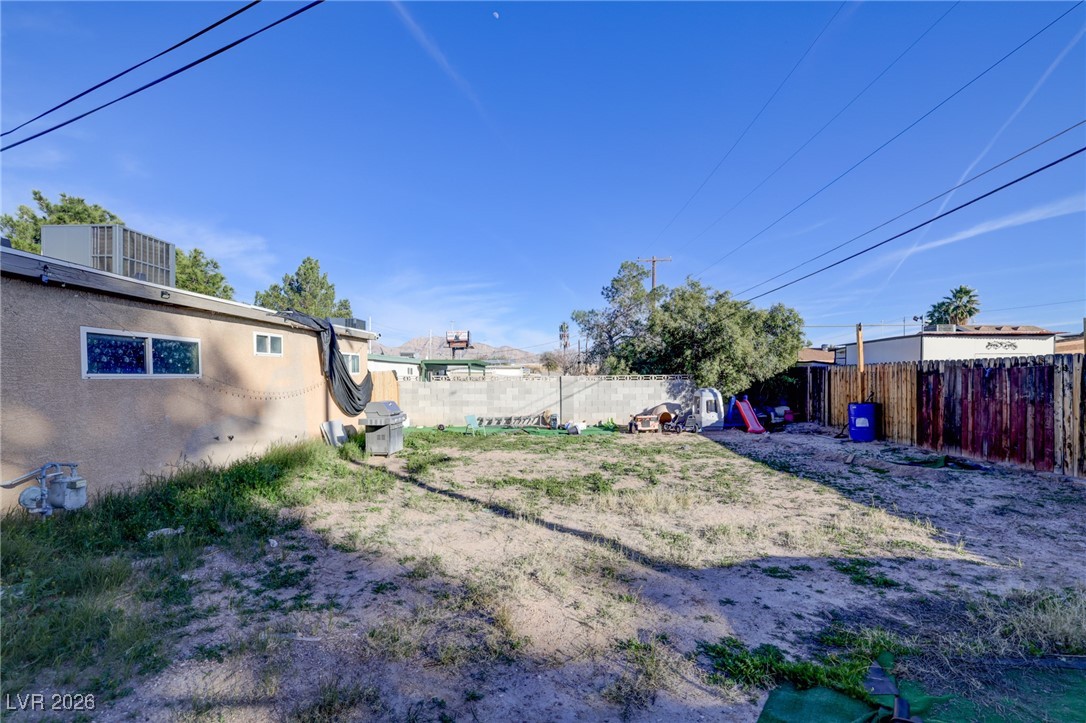 3693 Hilo Avenue Las Vegas NV 89104