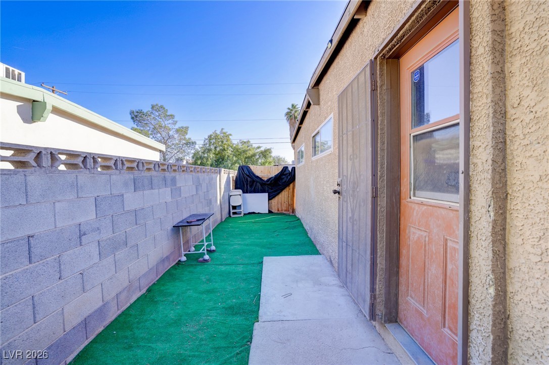 3693 Hilo Avenue Las Vegas NV 89104