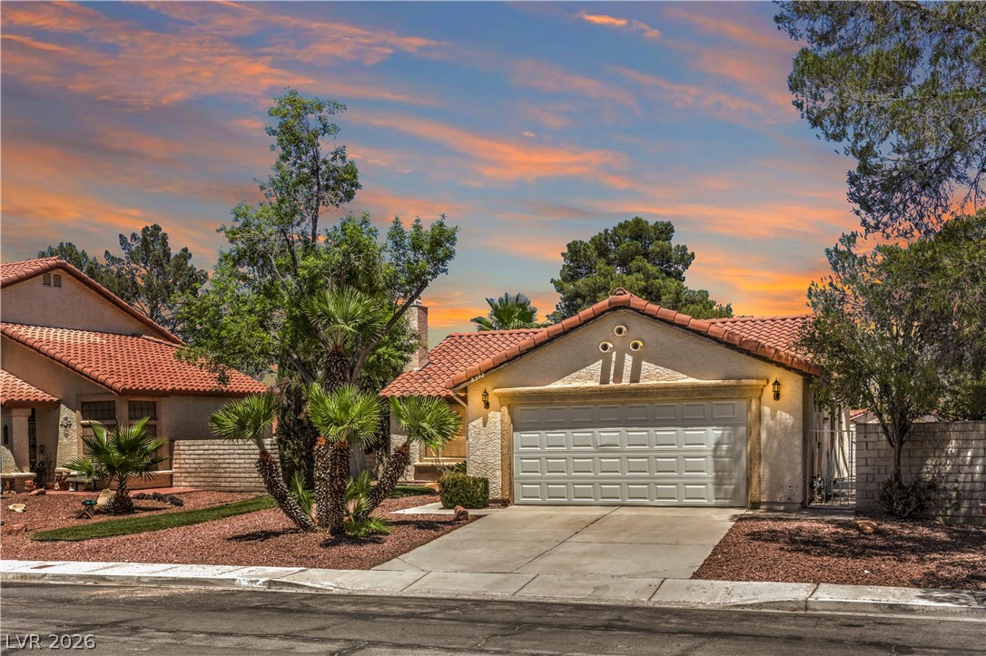 8392 Gresham Drive Las Vegas NV 89123