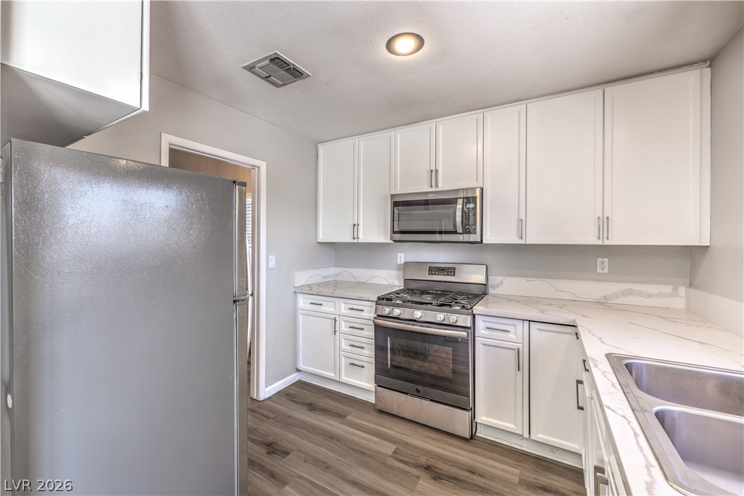 8392 Gresham Drive Las Vegas NV 89123