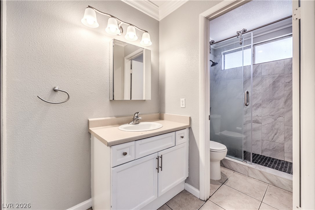 8392 Gresham Drive Las Vegas NV 89123