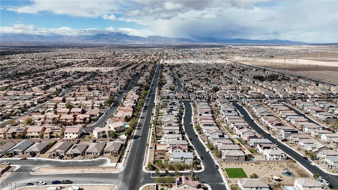 4211 Enchanting Sky Avenue North Las Vegas NV 89081