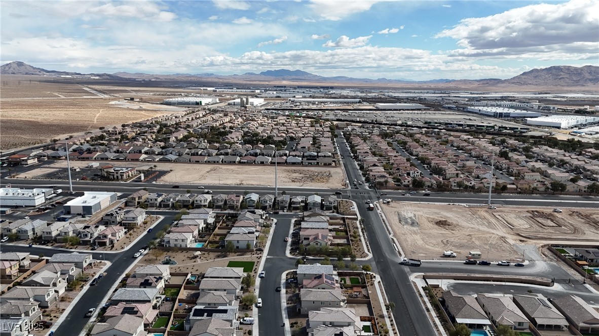 4211 Enchanting Sky Avenue North Las Vegas NV 89081