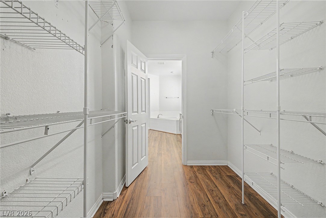 2013 Alamo Heights Avenue North Las Vegas NV 89031
