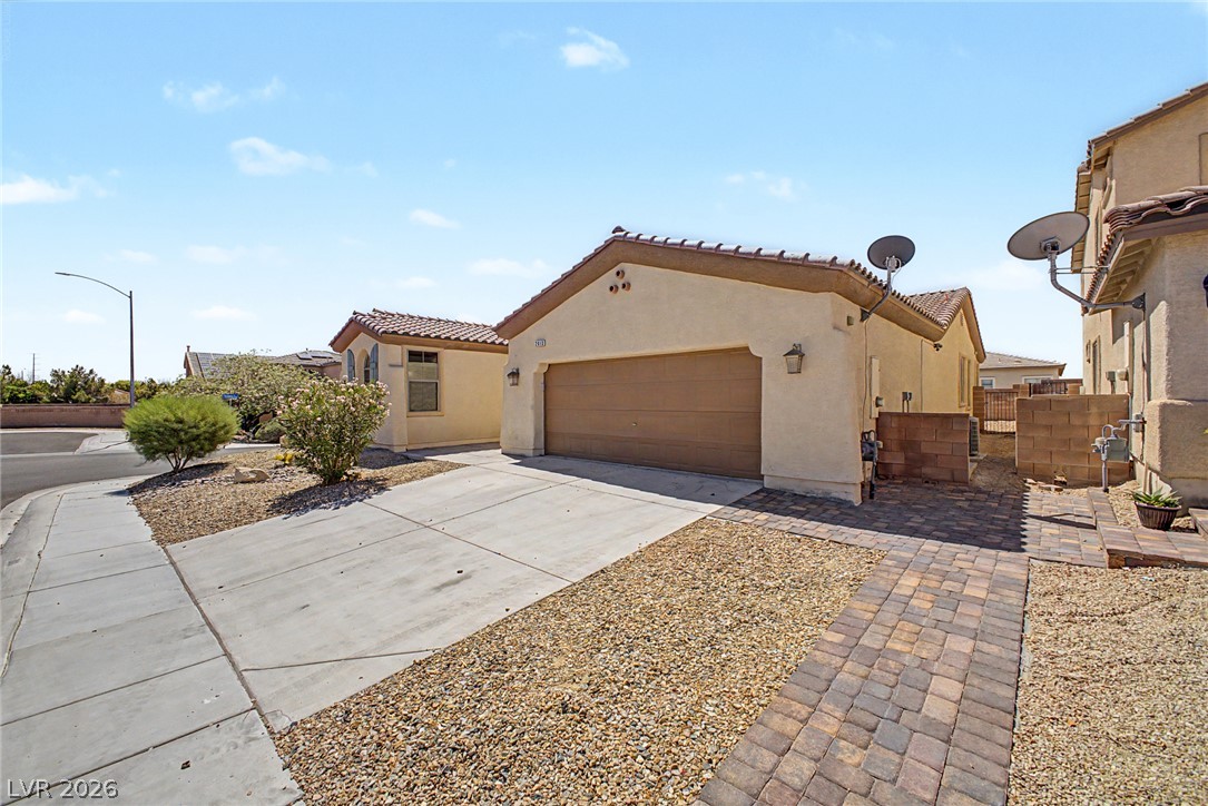 2013 Alamo Heights Avenue North Las Vegas NV 89031