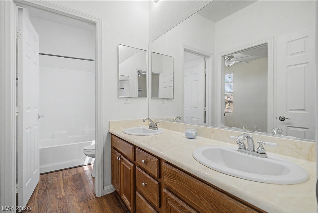 2013 Alamo Heights Avenue North Las Vegas NV 89031